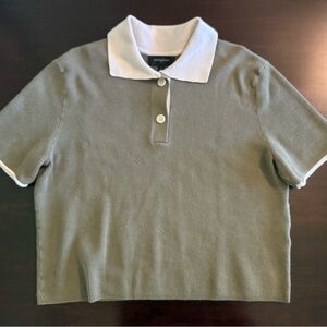 Banana Republic Shirt Sleeve Polo Style Knit